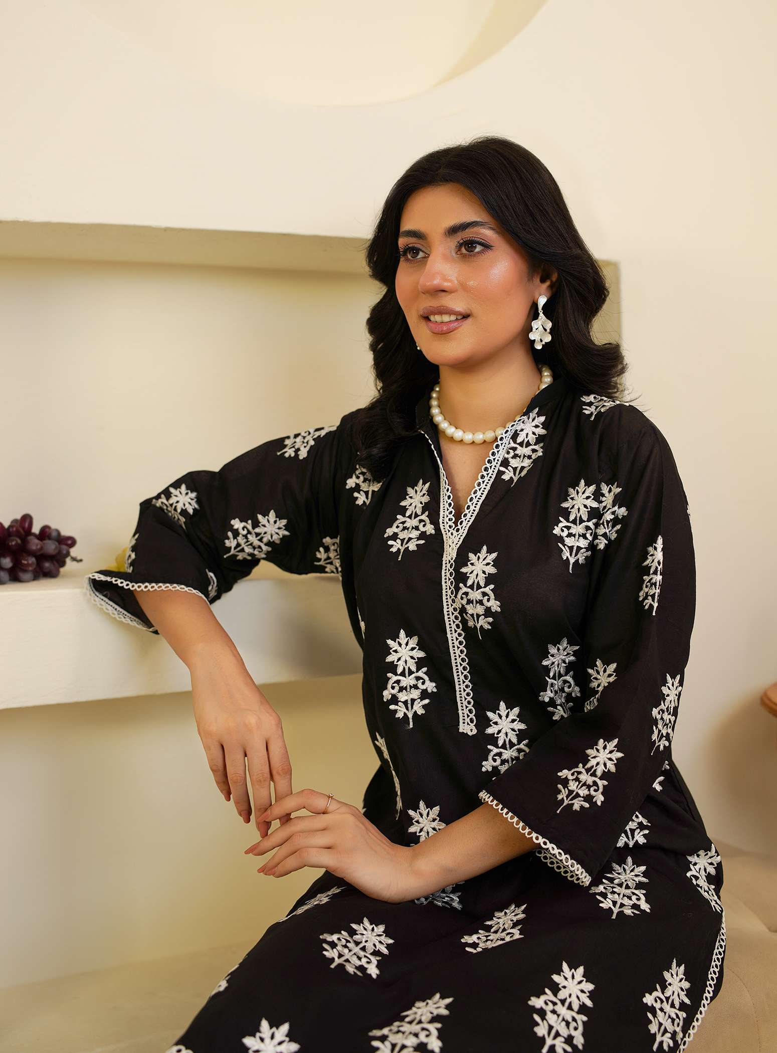 Noir Elegance – Black 3-Piece Cotton Suit