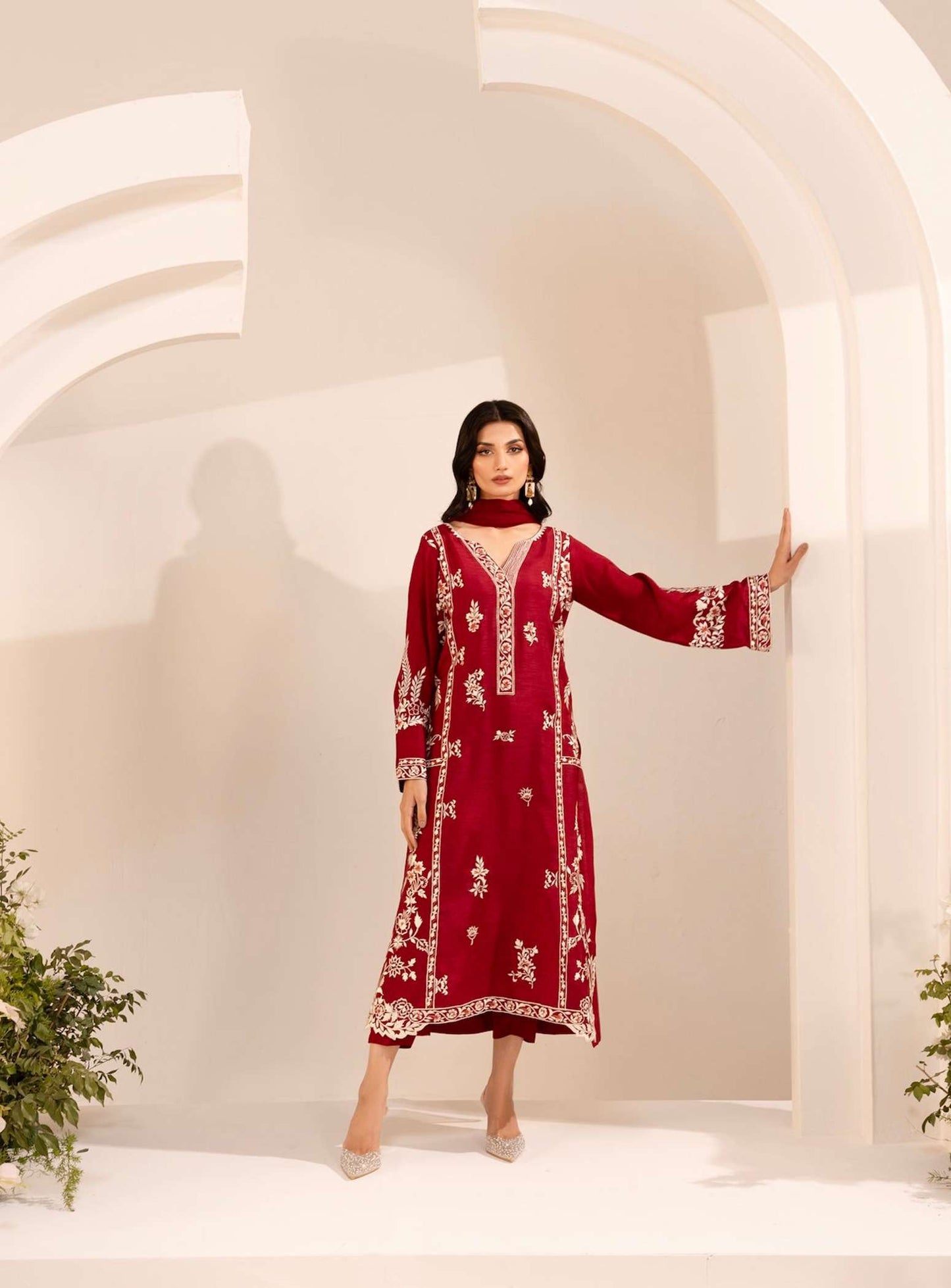 Red RoYal 3 Pc EMB