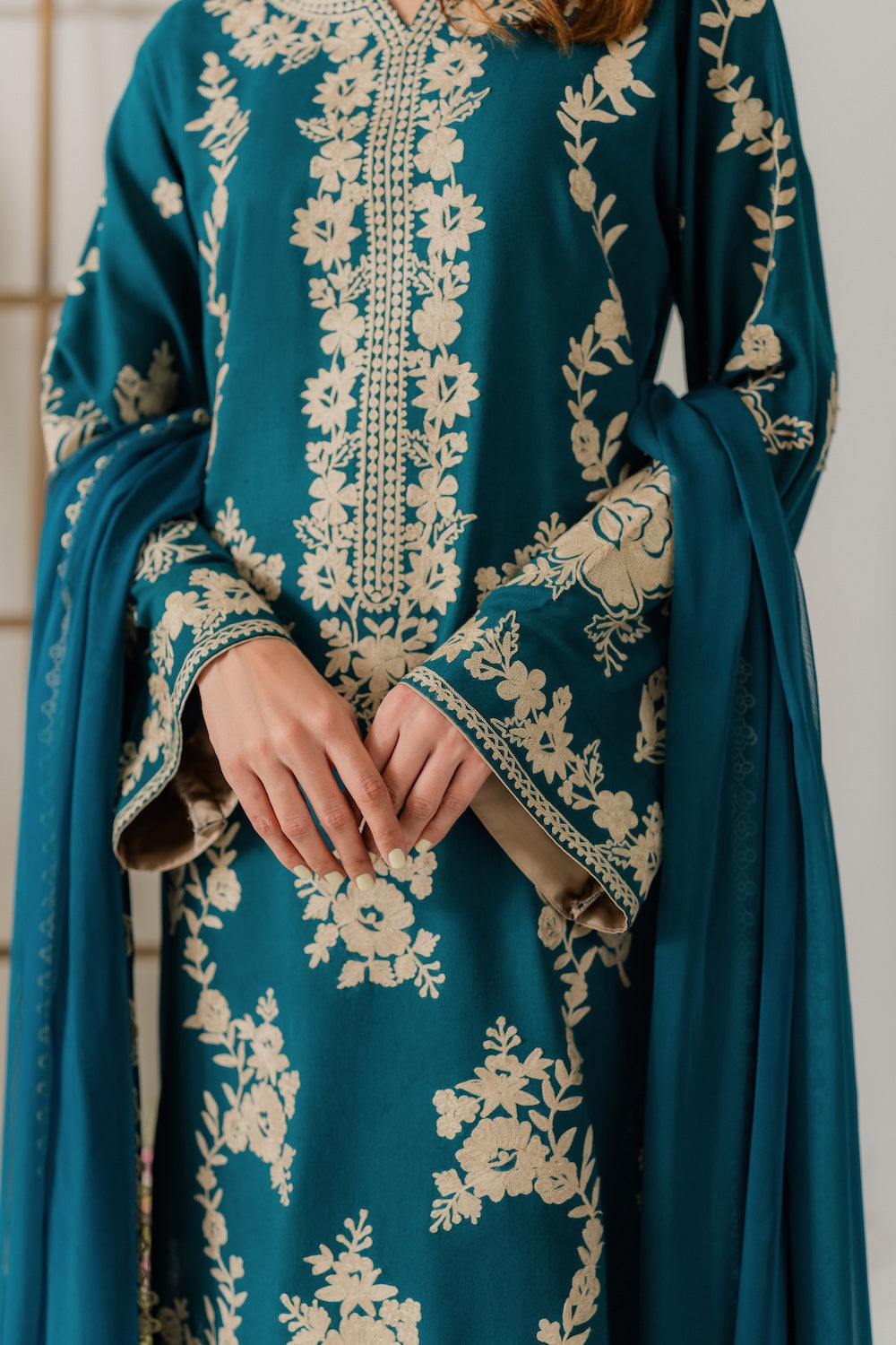 Kaavya Emb 3pcs